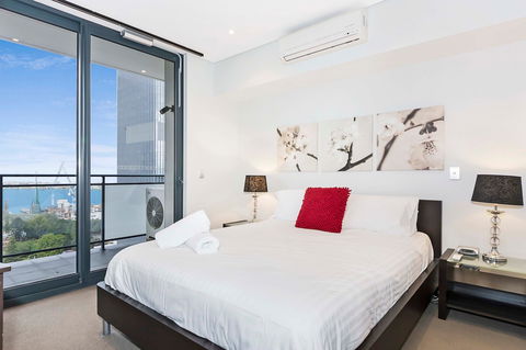 Astra Apartments Perth - Accommodation Bookings 13