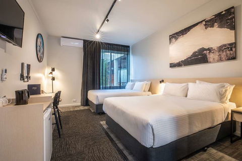 Nightcap At Keysborough Hotel - Accommodation Bookings 5