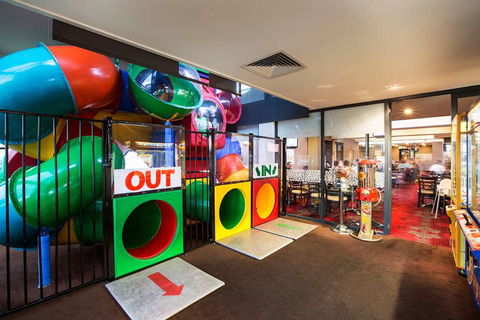 Nightcap At Keysborough Hotel - Accommodation Bookings 8