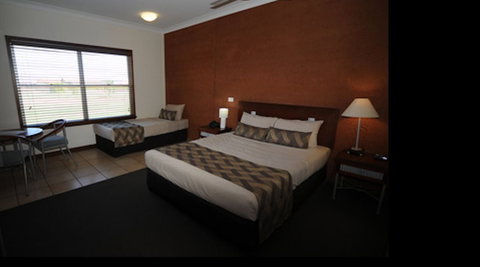 Gidgee Inn - Accommodation Bookings 4