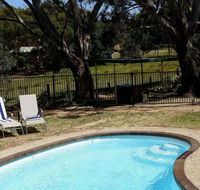 Golden Heritage Motor Inn  Cottages - Accommodation Bookings