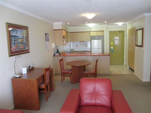 Springwood Tower Apartment Hotel - Accommodation Bookings 8