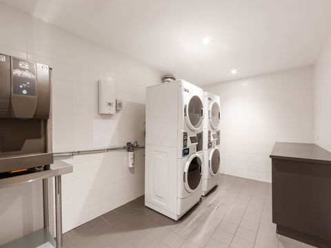 Mercure Canberra Belconnen - Accommodation Bookings 14
