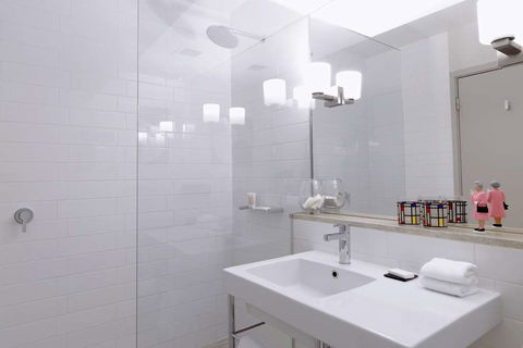 QT Canberra - Accommodation Bookings 5