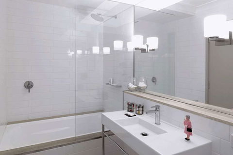 QT Canberra - Accommodation Bookings 17