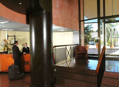 BreakFree Capital Tower - Accommodation Bookings 5