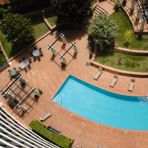 BreakFree Capital Tower - Accommodation Bookings 9