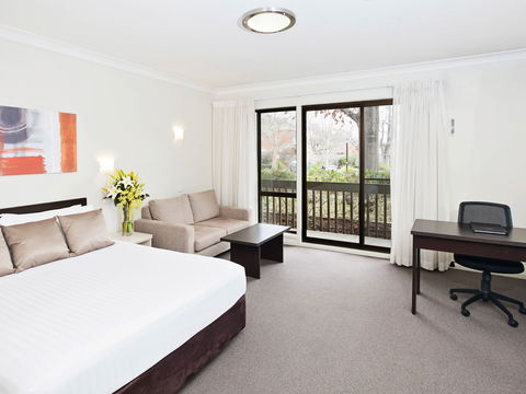 Ibis Styles Canberra Tall Trees - Accommodation Bookings 0