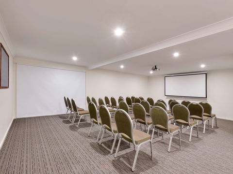 Ibis Styles Canberra Tall Trees - Accommodation Bookings 8