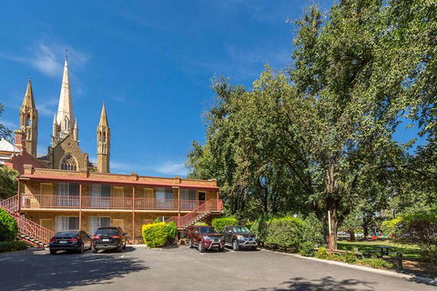 Best Western Cathedral Motor Inn - Accommodation Bookings 0