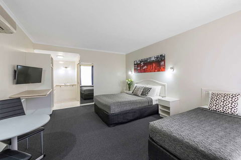 Best Western Cathedral Motor Inn - Accommodation Bookings 6