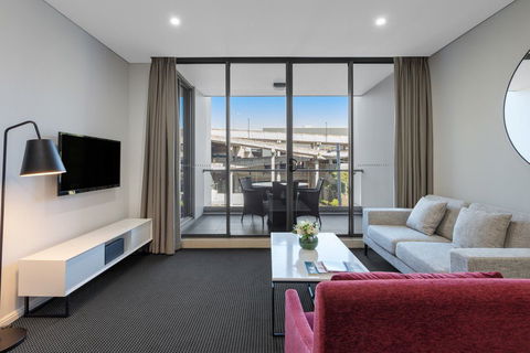 Meriton Suites North Ryde - Accommodation Bookings 5