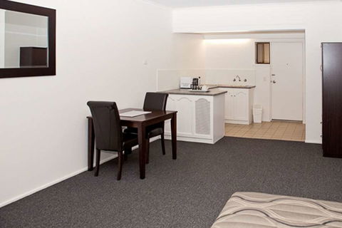 Comfort Inn & Suites Riverland - Accommodation Bookings 5