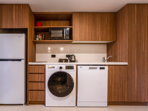 Mantra Gladstone - Accommodation Bookings 2