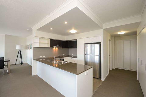 Curtis Central Apartments - Accommodation Bookings 9