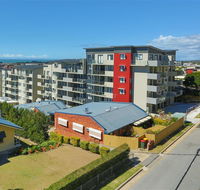 Gladstone Central Plaza Apartment Hotel