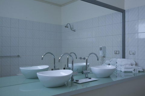 Beau Monde International - Accommodation Bookings 11
