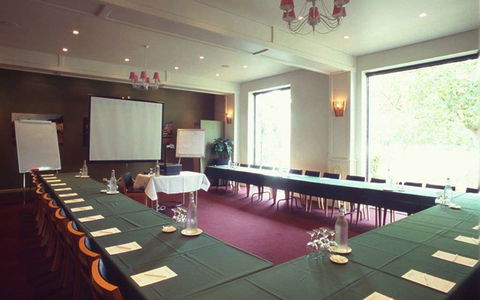 Best Western Plus The Tudor-Box Hill - Accommodation Bookings 8