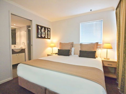 Oaks Lexicon Apartment Hotel - Accommodation Bookings 2