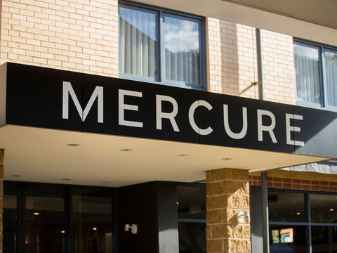 Mercure Sydney Manly Warringah - Accommodation Bookings 1