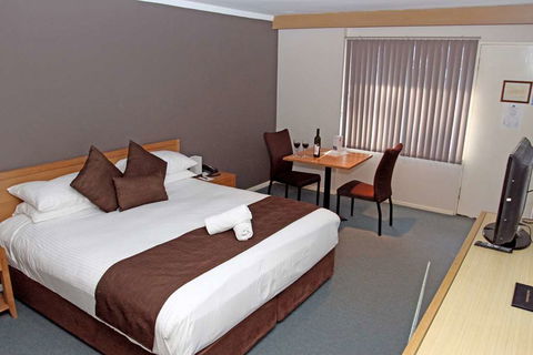 Hospitality Esperance, SureStay By BW - Accommodation Bookings 1