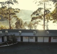 The Fox  Hounds Inn