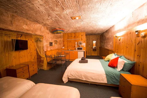 Comfort Inn Coober Pedy Experience - Accommodation Bookings 2