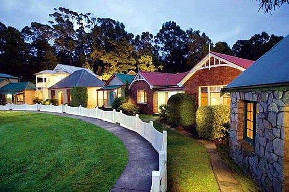 Strahan TAS Accommodation Bookings