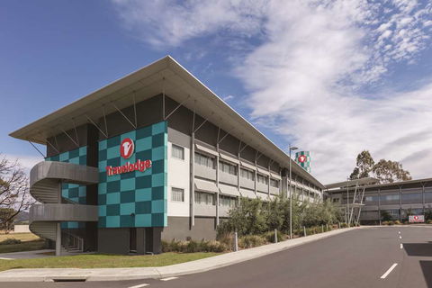 Travelodge Hobart Airport - Accommodation Bookings 1