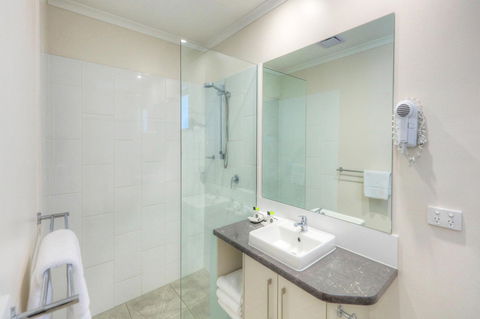 Roma Central Motel - Accommodation Bookings 1