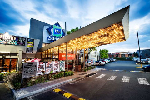 Sandbelt Club Hotel - Accommodation Bookings 0