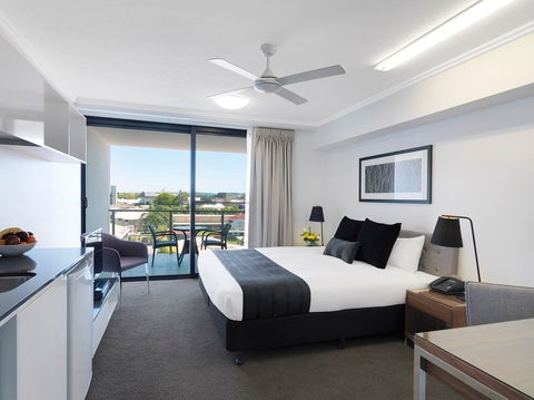 Oaks Carlyle - Accommodation Bookings 2