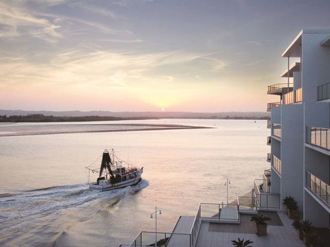 Ramada Hotel & Suites Ballina - Accommodation Bookings 1