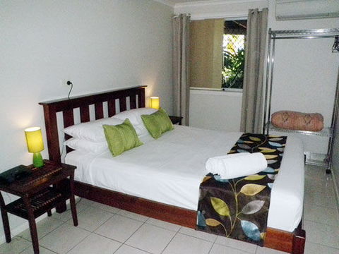 Airlie Apartments - Accommodation Bookings 0