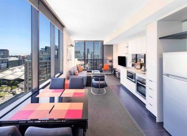 Aura On Flinders - Accommodation Bookings 2