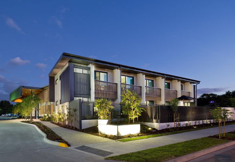 The Glen Hotel & Suites - Accommodation Bookings 0