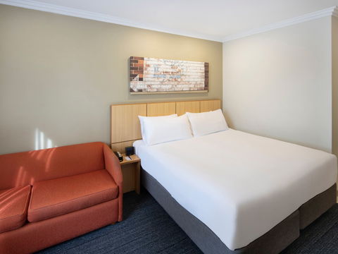 Mercure Sydney Blacktown - Accommodation Bookings 4