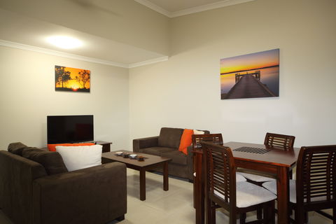 Direct Hotels - Villas On Rivergum - Accommodation Bookings 0