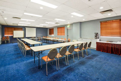 Comfort Inn Dandenong - Accommodation Bookings 13