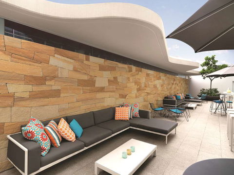 Adina Apartment Hotel Bondi Beach - Accommodation Bookings 13