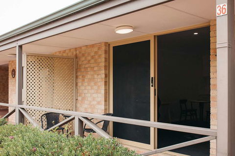 Quality Suites Banksia Gardens - Accommodation Bookings 8