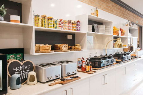 Quality Suites Banksia Gardens - Accommodation Bookings 11