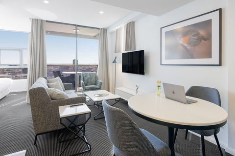 Meriton Suites Zetland - Accommodation Bookings 16