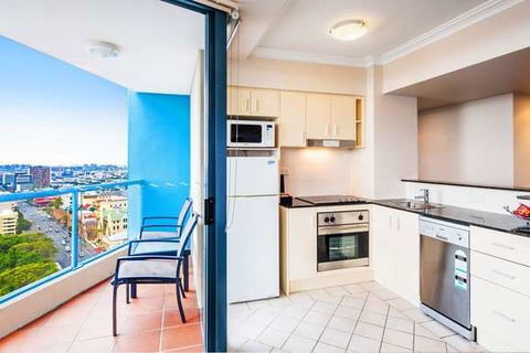 Mantra On Queen - Accommodation Bookings 13