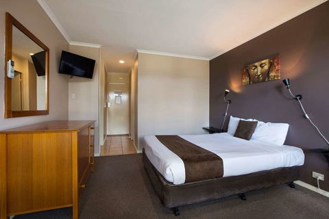 Burvale Hotel - Accommodation Bookings 4