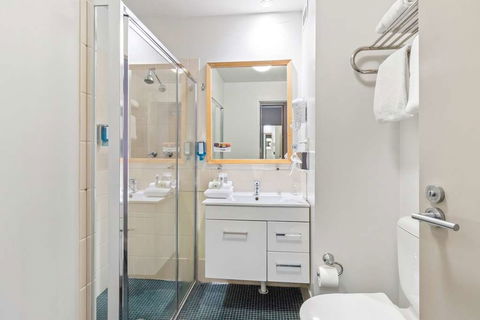Quality Hotel Dickson - Accommodation Bookings 4