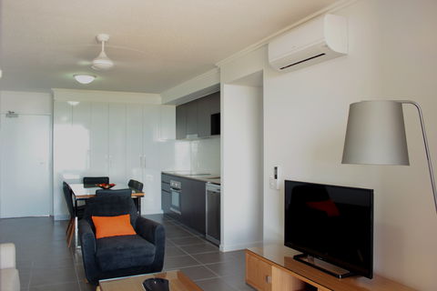 Direct Hotels - Pacific Sands - Accommodation Bookings 4