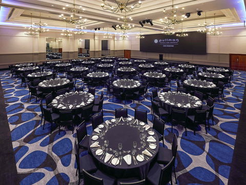 Pullman Cairns International - Accommodation Bookings 8