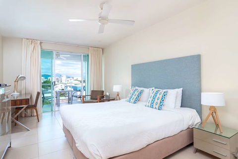 201 Lake Street - Cairns - Accommodation Bookings 2