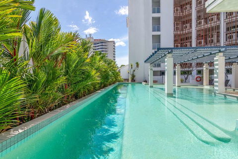 201 Lake Street - Cairns - Accommodation Bookings 5